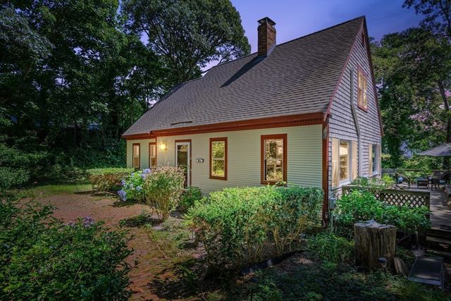 19 Joshuas Way, Chatham, MA 02633