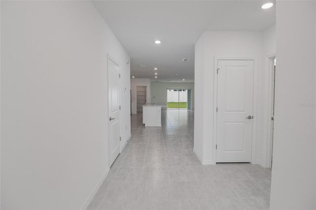 2068 BABBLING BROOK BOULEVARD, Auburndale, FL 33823