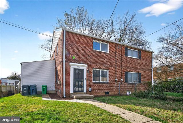 2315 WYNGATE RD, Suitland, MD 20746