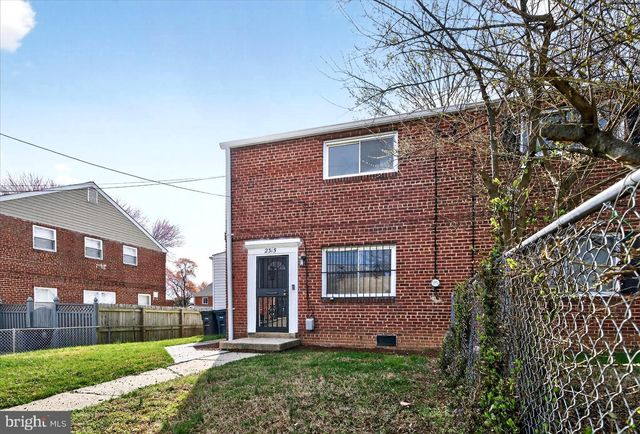 2315 WYNGATE RD, Suitland, MD 20746