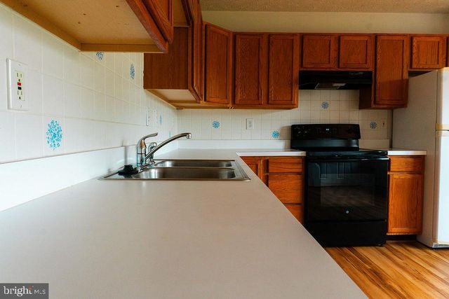 9836 PLAZA VIEW WAY, Fredericksburg, VA 22408