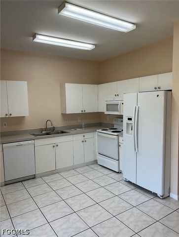 4346 SW 7th PL, Cape Coral, FL 33914