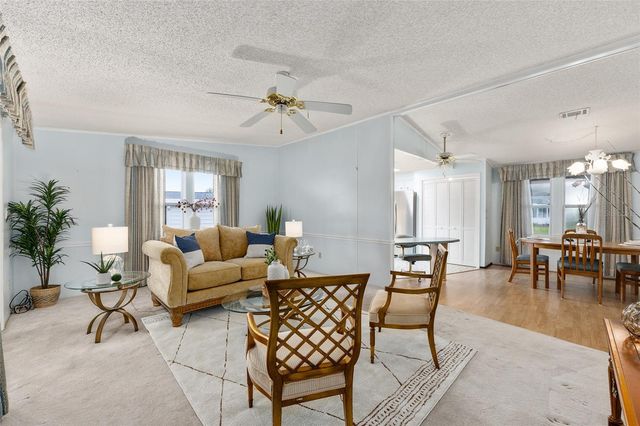 951 OLEANDER STREET, Lady Lake, FL 32159