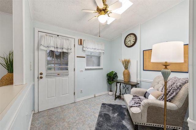 951 OLEANDER STREET, Lady Lake, FL 32159