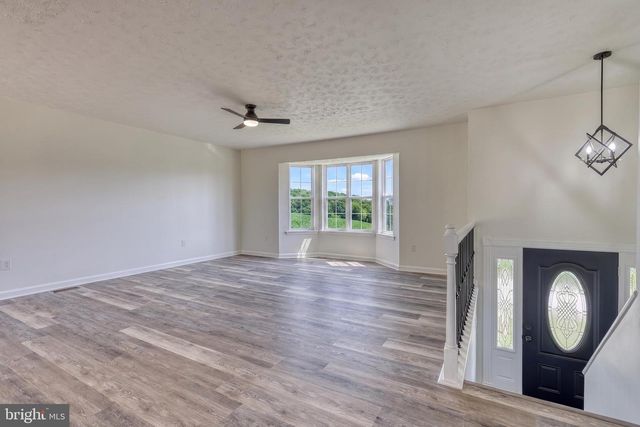 950 TRINITY RD, Felton, PA 17322