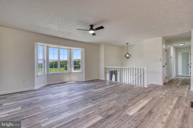 950 TRINITY RD, Felton, PA 17322