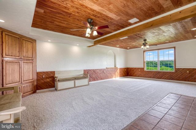 950 TRINITY RD, Felton, PA 17322