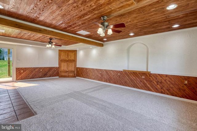 950 TRINITY RD, Felton, PA 17322