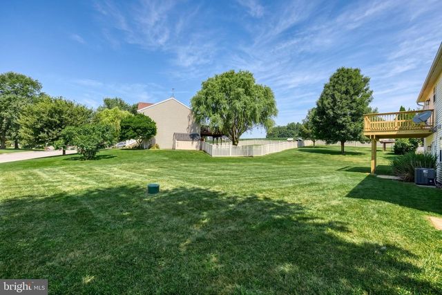 950 TRINITY RD, Felton, PA 17322