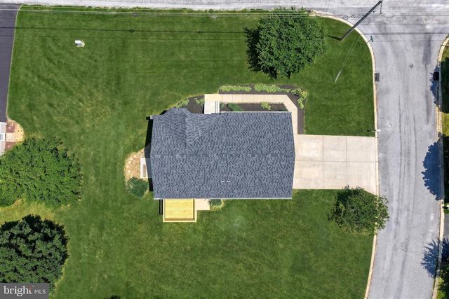 950 TRINITY RD, Felton, PA 17322