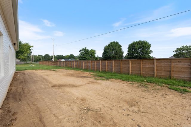 10 Firefly Catch Cove, Greenbrier, AR 72058