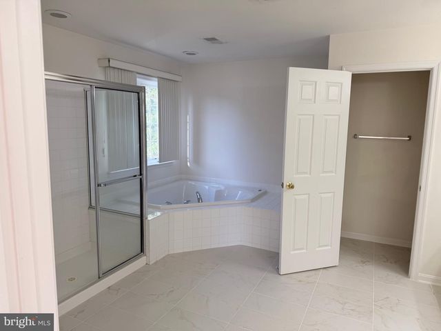 5970 SPOUT SPRING CT, Haymarket, VA 20169