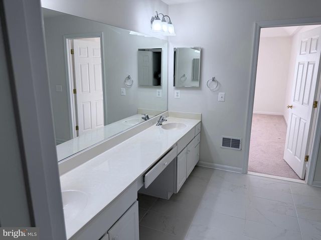 5970 SPOUT SPRING CT, Haymarket, VA 20169