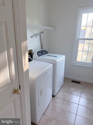 5970 SPOUT SPRING CT, Haymarket, VA 20169