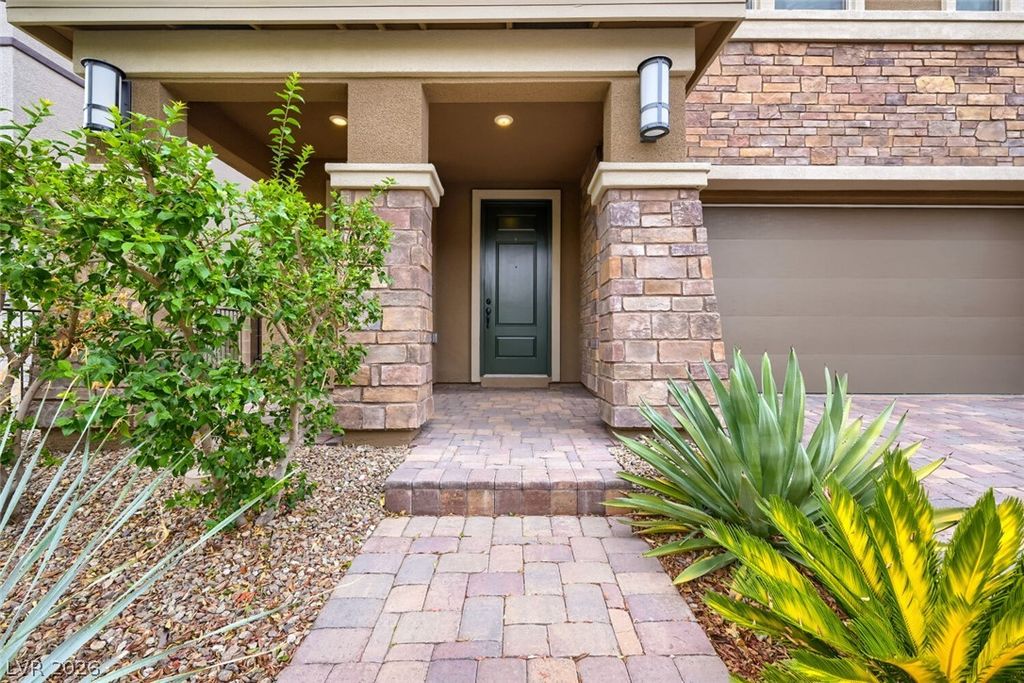 845 Riverlawn Place, Las Vegas, NV 89138