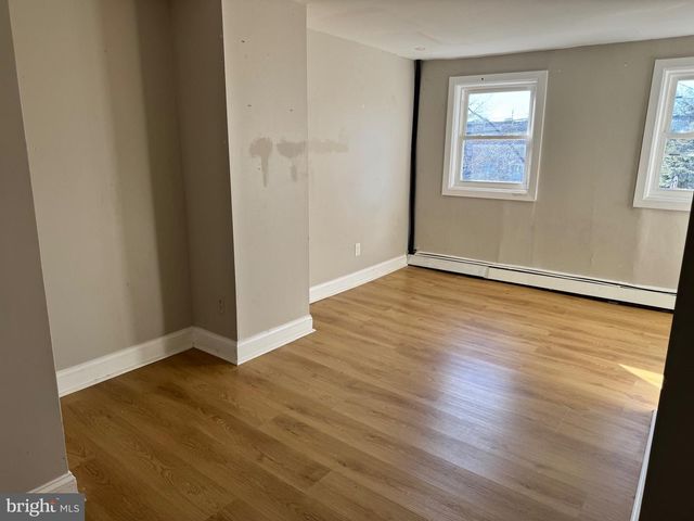 126 STOCKTON ST, Hightstown, NJ 08520