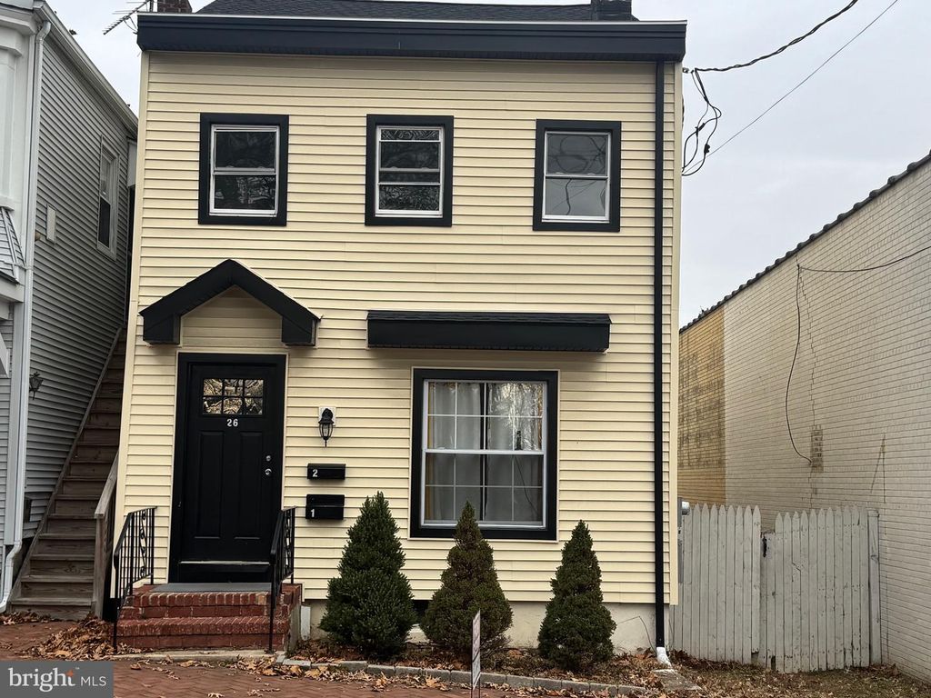 126 STOCKTON ST, Hightstown, NJ 08520