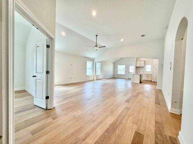 471 Young ST, Buda, TX 78610
