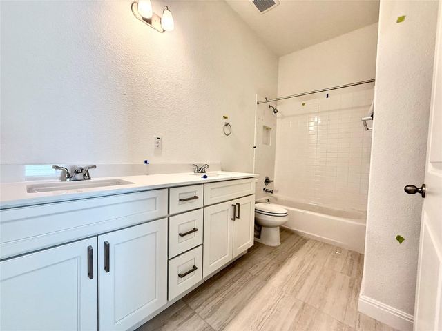 471 Young ST, Buda, TX 78610