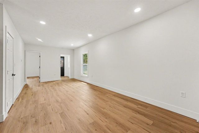 1967 Francis Avenue, Grand Rapids, MI 49507
