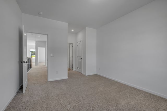 420 Stratford Station Dr, Lebanon, TN 37087