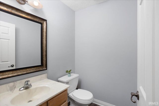 23 Freeman Drive, Rossville, IN 46065