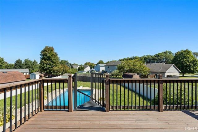 23 Freeman Drive, Rossville, IN 46065