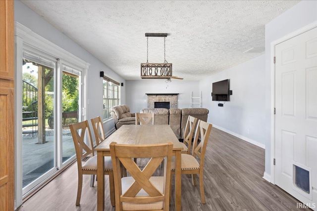 23 Freeman Drive, Rossville, IN 46065