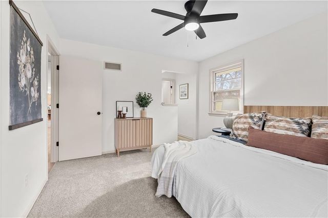 17813 E 26th Street, Independence, MO 64057