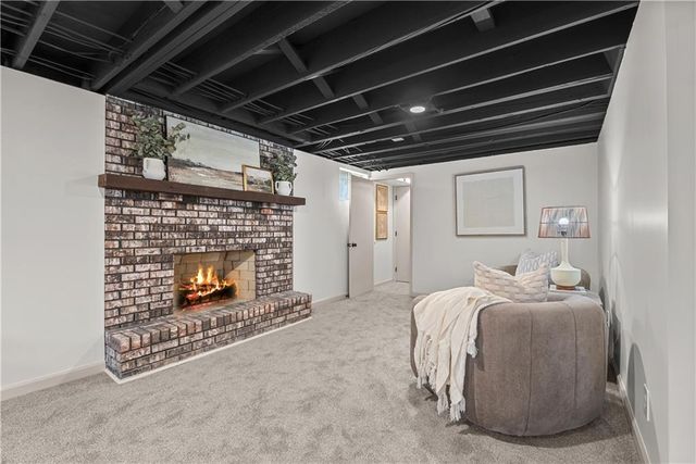 17813 E 26th Street, Independence, MO 64057