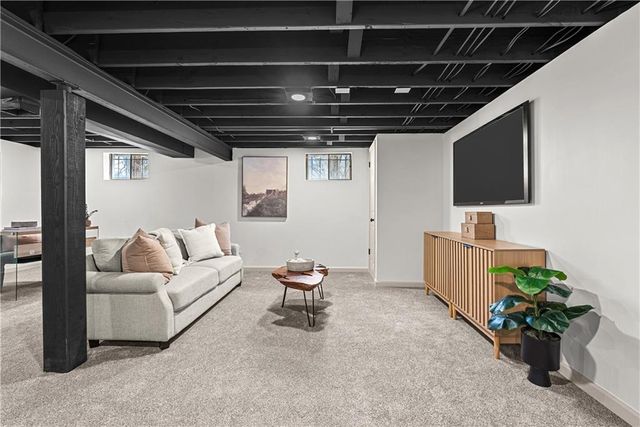 17813 E 26th Street, Independence, MO 64057