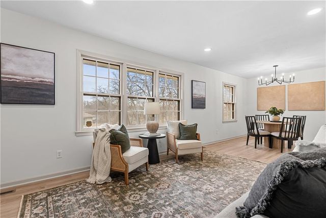 17813 E 26th Street, Independence, MO 64057