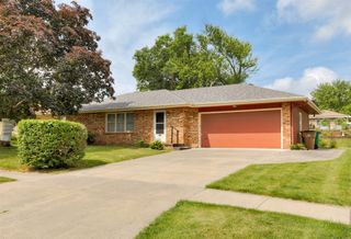 460 N 9th Street, Carlisle, IA 50047