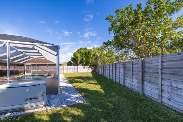 3125 SE 22nd AVE, Cape Coral, FL 33904