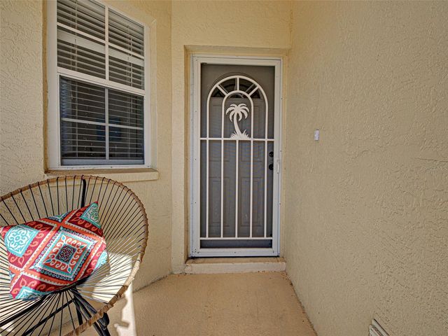 703 CASA DEL LAGO WAY 703, Venice, FL 34292