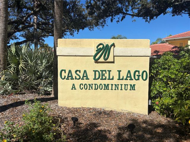 703 CASA DEL LAGO WAY 703, Venice, FL 34292