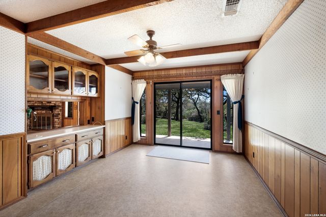 19824 chimney creek, Helotes, TX 78023