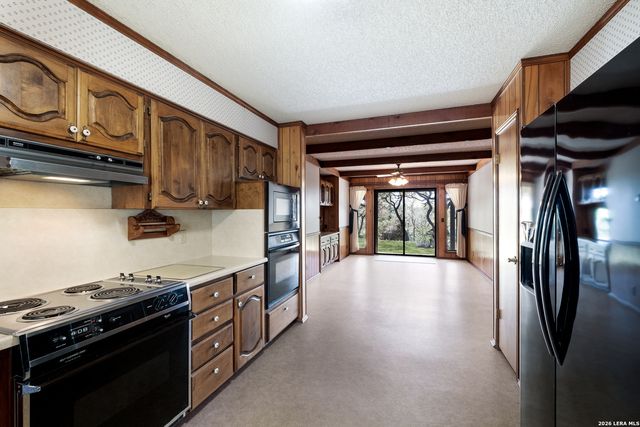 19824 chimney creek, Helotes, TX 78023