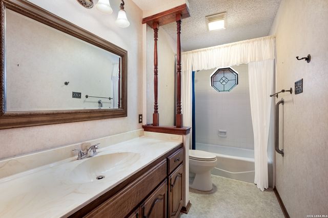 19824 chimney creek, Helotes, TX 78023