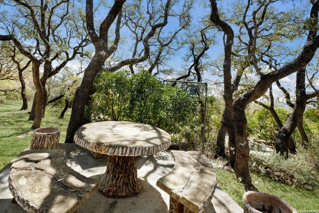 19824 chimney creek, Helotes, TX 78023