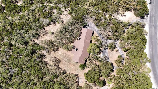 19824 chimney creek, Helotes, TX 78023