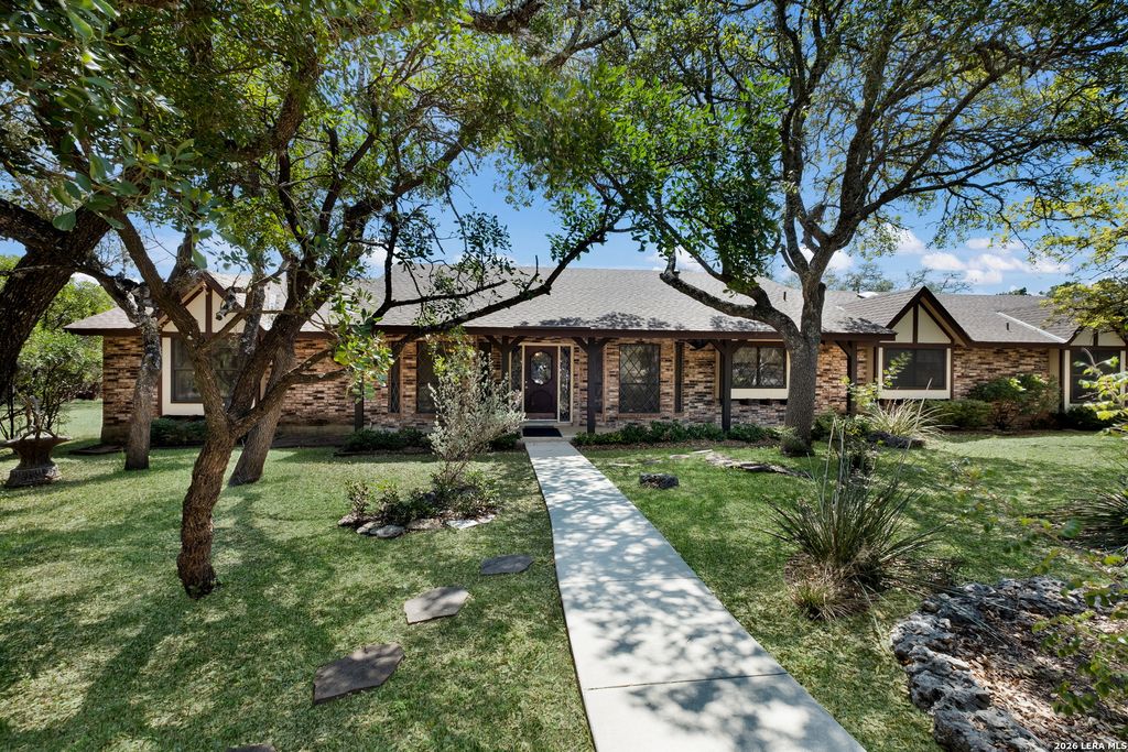 19824 chimney creek, Helotes, TX 78023