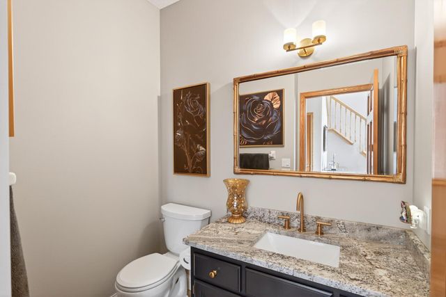 9300 Tewsbury Gate, Maple Grove, MN 55311