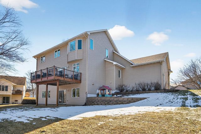 9300 Tewsbury Gate, Maple Grove, MN 55311