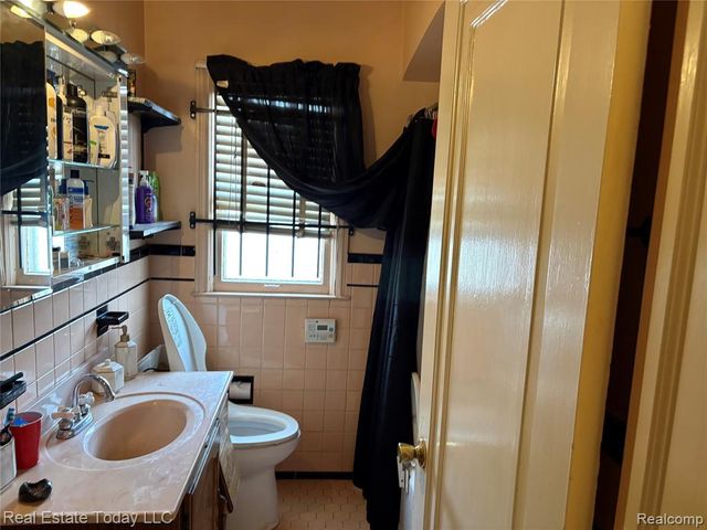 2405 Sturtevant Street, Detroit, MI 48206