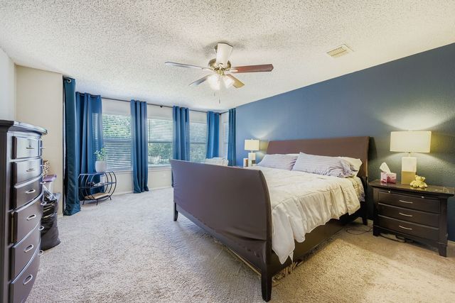 7107 Chambers Creek Lane, Arlington, TX 76002