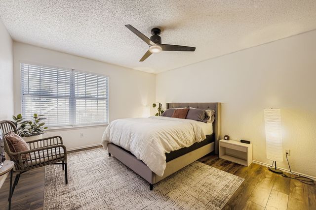 7107 Chambers Creek Lane, Arlington, TX 76002