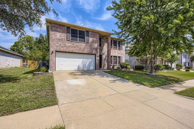 7107 Chambers Creek Lane, Arlington, TX 76002