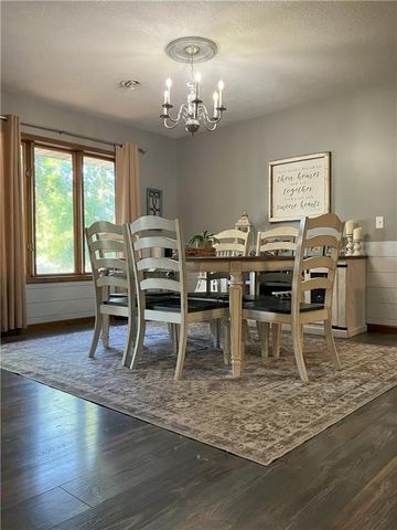 708 E Grand Avenue, Lacygne, KS 66040