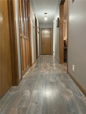 708 E Grand Avenue, Lacygne, KS 66040